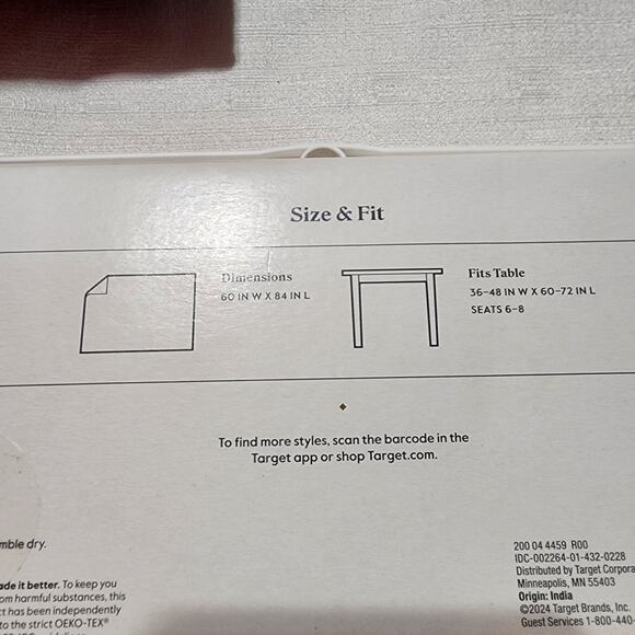 Threshold rectangular tablecloth 60''x 84''seats 6-8 - Picture 5 of 6